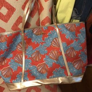 Lilly Tote